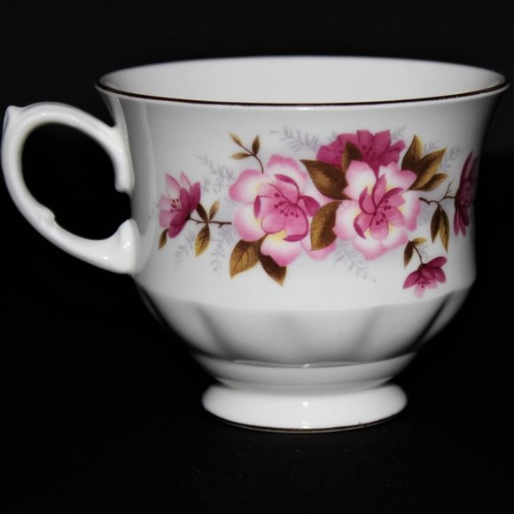 Queen Anne Pink Floral Teacup Set | Ridgway Potteries Vintage Tea Cup & Saucer - Picture 5 of 16
